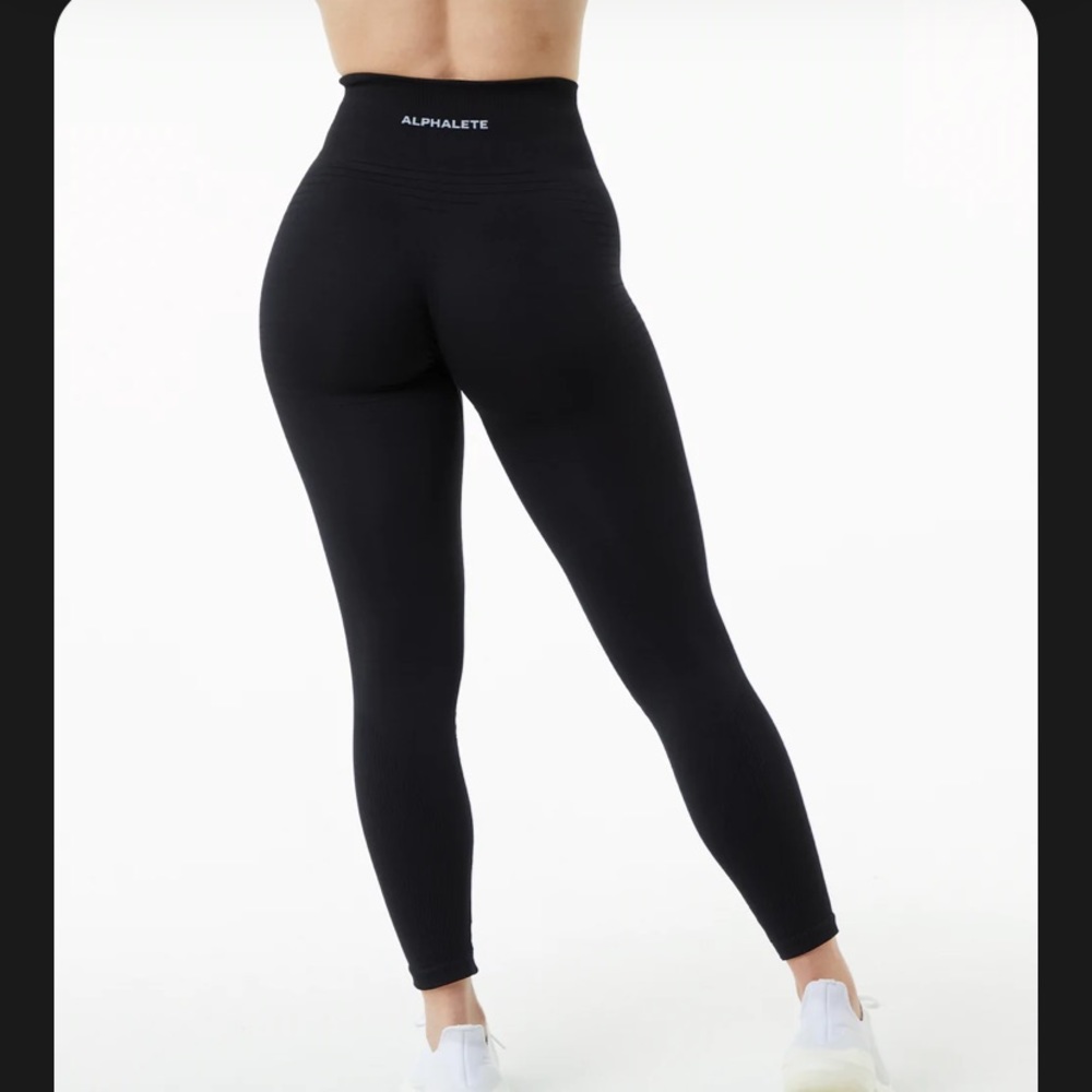 Alphalete leggings